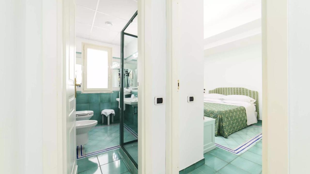 Hotel Santa Caterina Palinuro Eksteriør bilde